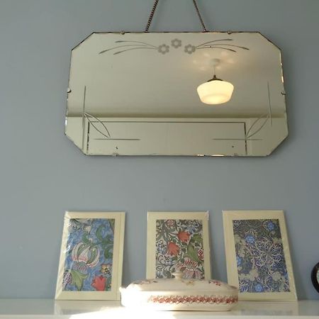 Charming English Style Studio Flat Лондон Екстер'єр фото